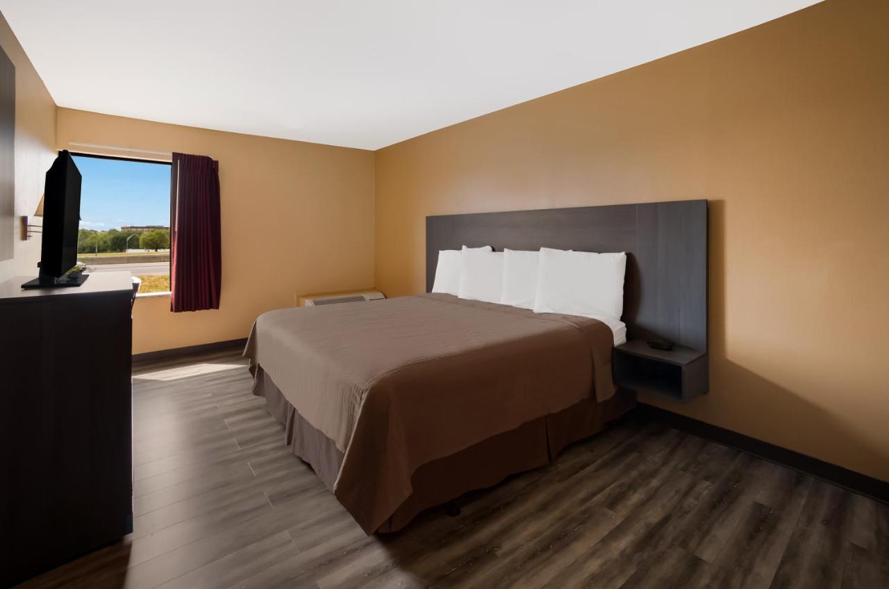 Econo Lodge Allentown Exterior foto